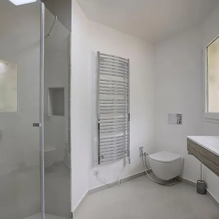 Вилла Julia First Валлорис